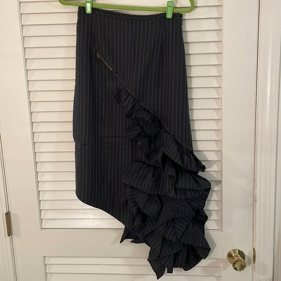 𝅺JON Skirt Cascading Zip Ruffles in Classic Yet Artsy & Contemporary Look - Picture 1 of 8